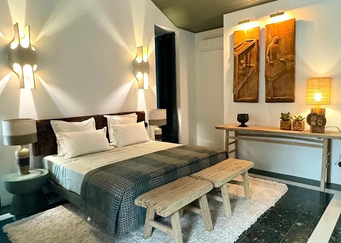 Maison Emeraude Pensión Rabo de Peixe