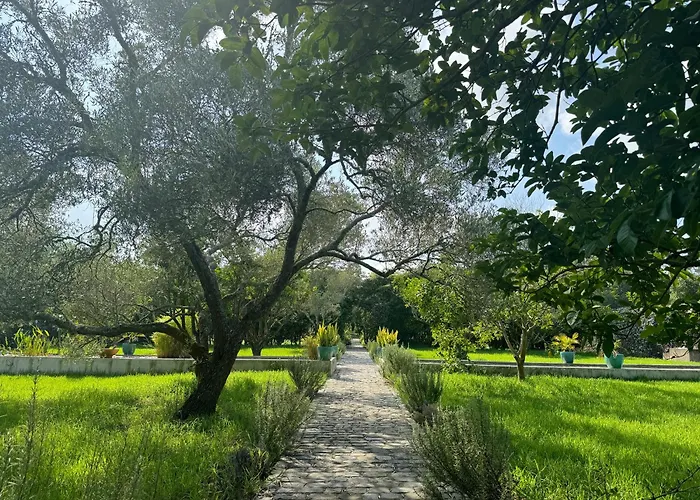 Maison Emeraude Pensión 4*