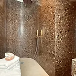 Pensión Maison Emeraude 4*