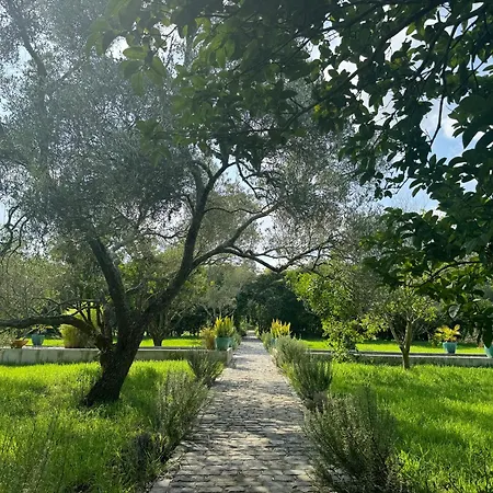 Maison Emeraude Gæstehus 4*