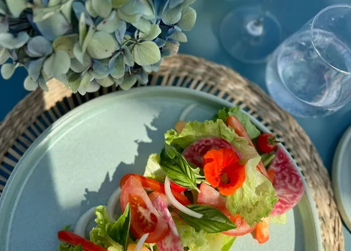 Pensjonat Maison Emeraude 4*